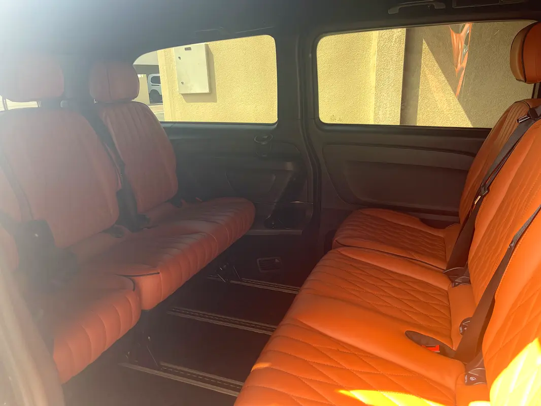 MERCEDES Vito Tourer Pro 2022 - photo 6 - Import Émirats | International Cars