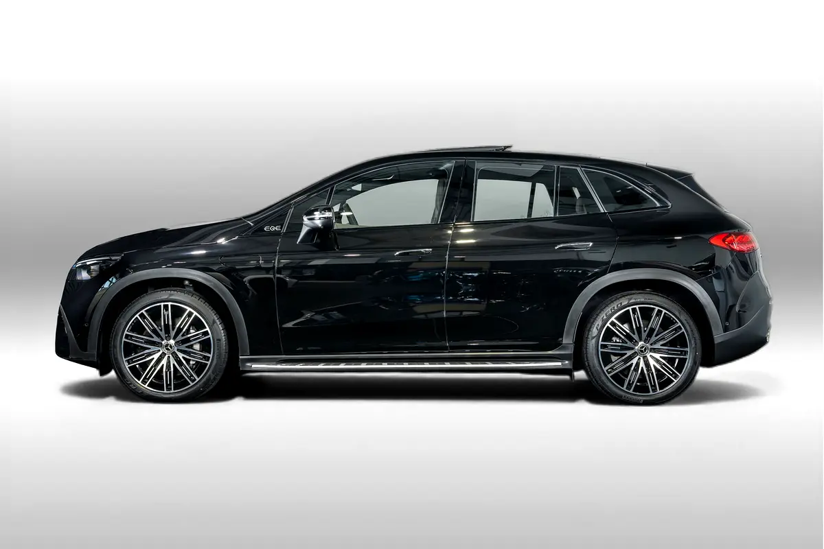 MERCEDES EQE EQE 350 4MATIC 2023 - photo 6 - Import Émirats | International Cars