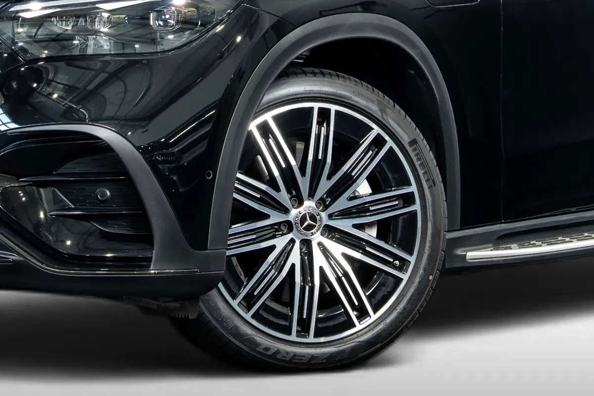 MERCEDES EQE EQE 350 4MATIC 2023 - photo 9 - Import Émirats | International Cars