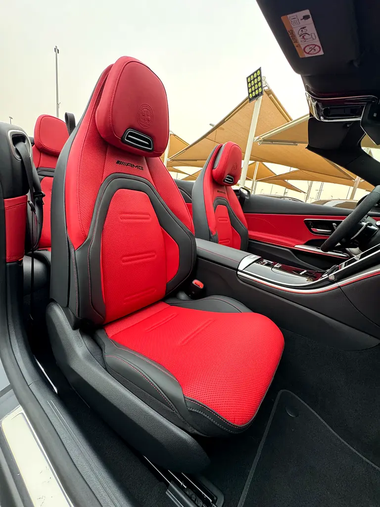 MERCEDES CLE-Class CLE 53 AMG 4MATIC+ 2026 - photo 12 - Import Émirats | International Cars