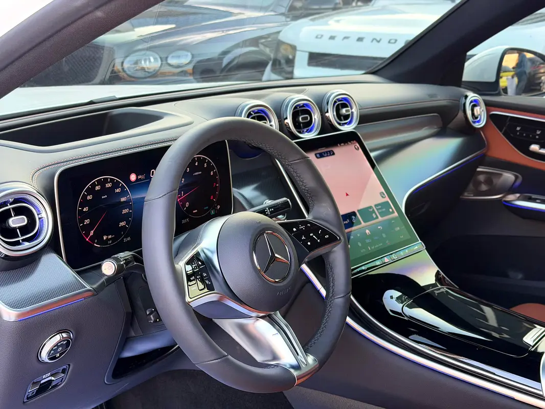MERCEDES GLC Coupe GLC 300 2025 - photo 6 - Import Émirats | International Cars