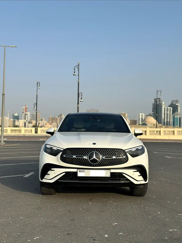 MERCEDES GLC Coupe GLC 300e 4MATIC 2024 - photo 3 - Import Émirats | International Cars