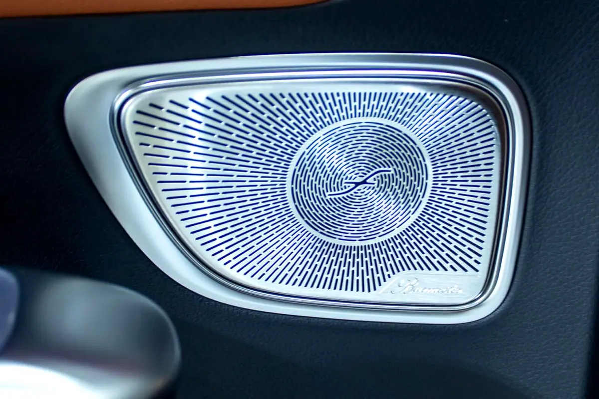 MERCEDES GLC-Class GLC 200 4MATIC 2024 - photo 10 - Import Émirats | International Cars