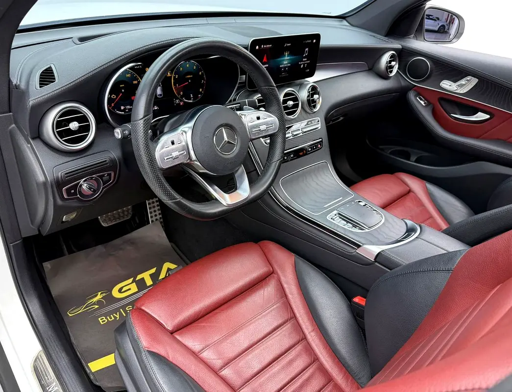 MERCEDES GLC-Class GLC 300 4MATIC 2020 - photo 10 - Import Émirats | International Cars