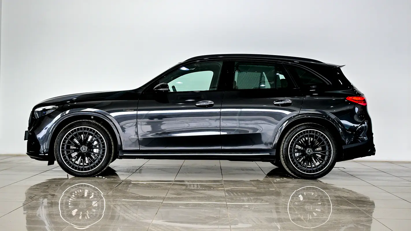 MERCEDES GLC-Class GLC 43 AMG 4MATIC 2025 - photo 3 - Import Émirats | International Cars