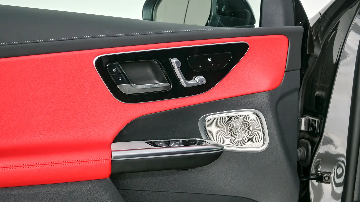 MERCEDES GLC-Class GLC 43 AMG 4MATIC 2025 - photo 4 - Import Émirats | International Cars