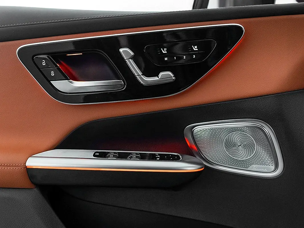 MERCEDES GLC-Class GLC 200 4MATIC 2026 - photo 11 - Import Émirats | International Cars