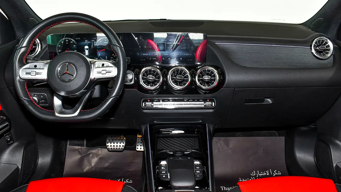 MERCEDES GLA-Class GLA 200 2023 - photo 7 - Import Émirats | International Cars
