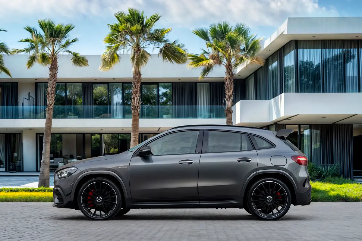 MERCEDES GLA-Class GLA 35 AMG 4MATIC 2024 - photo 2 - Import Émirats | International Cars