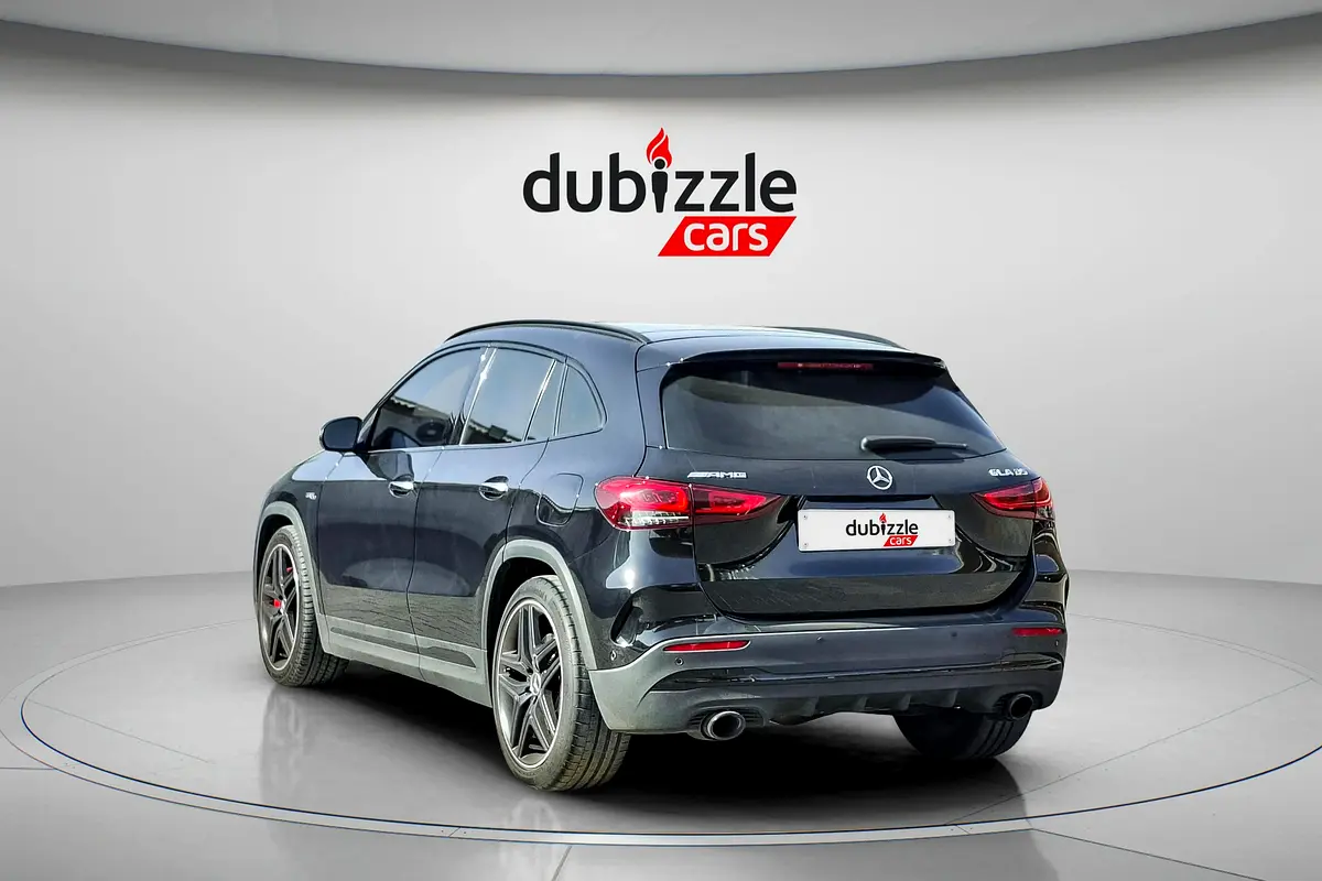 MERCEDES GLA-Class GLA 35 AMG 4MATIC 2023 - photo 8 - Import Émirats | International Cars