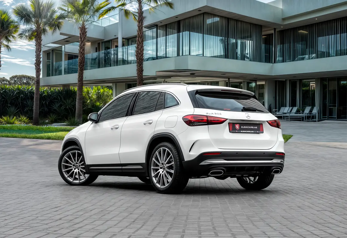 MERCEDES GLA-Class GLA 200 2021 - photo 3 - Import Émirats | International Cars