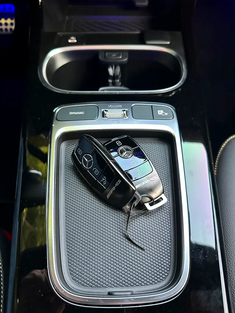 MERCEDES CLA-Class CLA 45 2025 - photo 8 - Import Émirats | International Cars