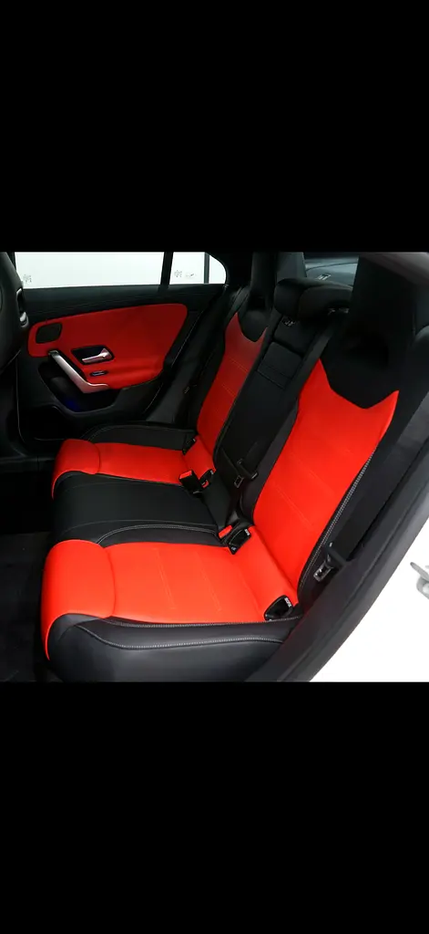 MERCEDES CLA-Class CLA 200 2025 - photo 6 - Import Émirats | International Cars