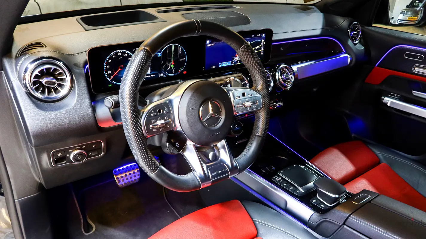 MERCEDES GLB-Class GLB 35 AMG 4MATIC 2020 - photo 6 - Import Émirats | International Cars