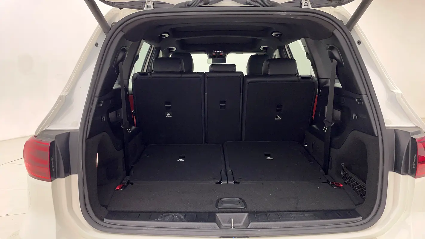 MERCEDES GLB-Class GLB 250 2024 - photo 11 - Import Émirats | International Cars