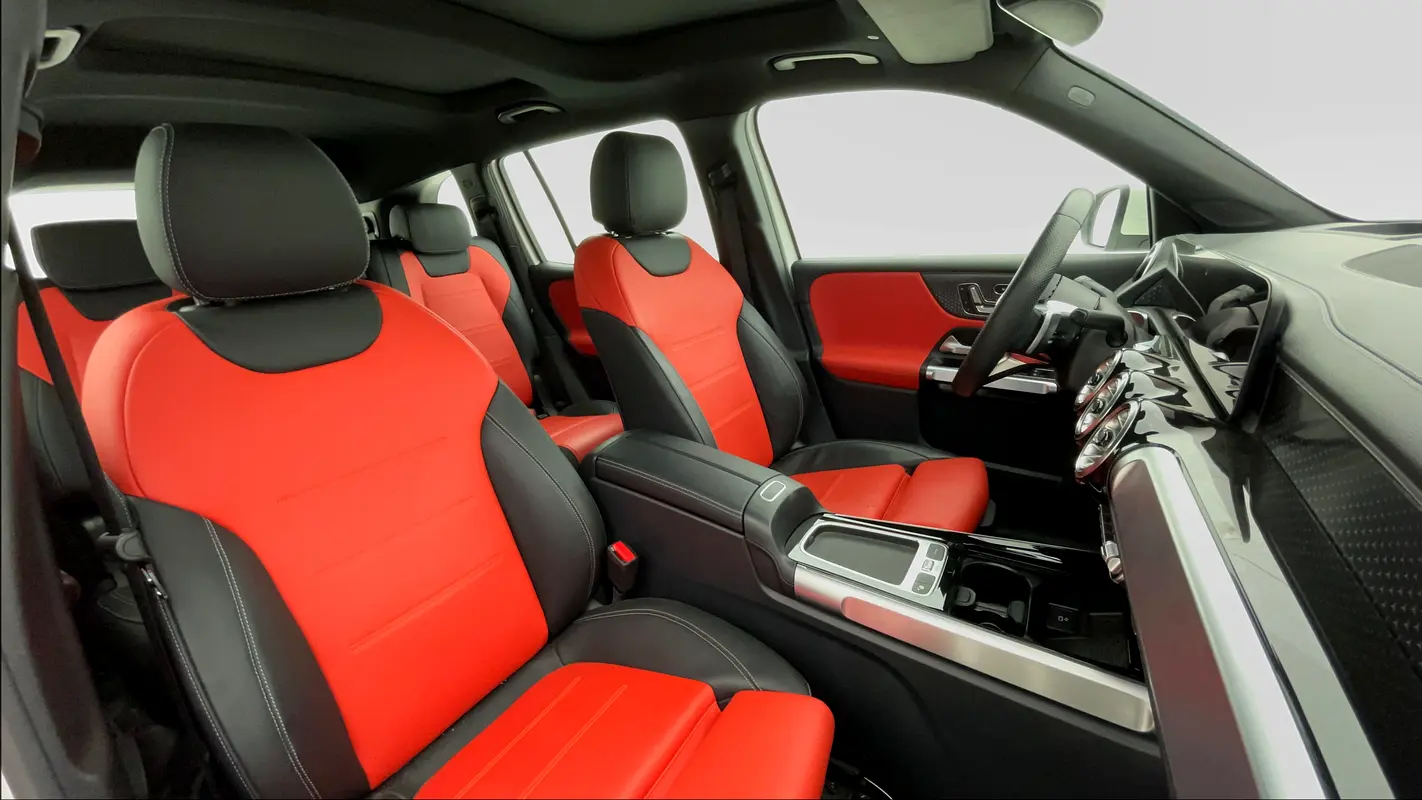 MERCEDES GLB-Class GLB 250 2024 - photo 6 - Import Émirats | International Cars