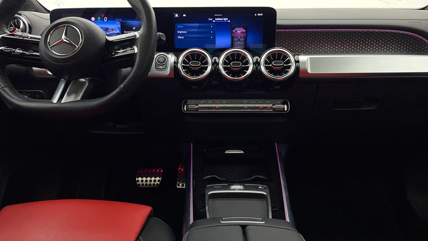 MERCEDES GLB-Class GLB 250 2024 - photo 8 - Import Émirats | International Cars