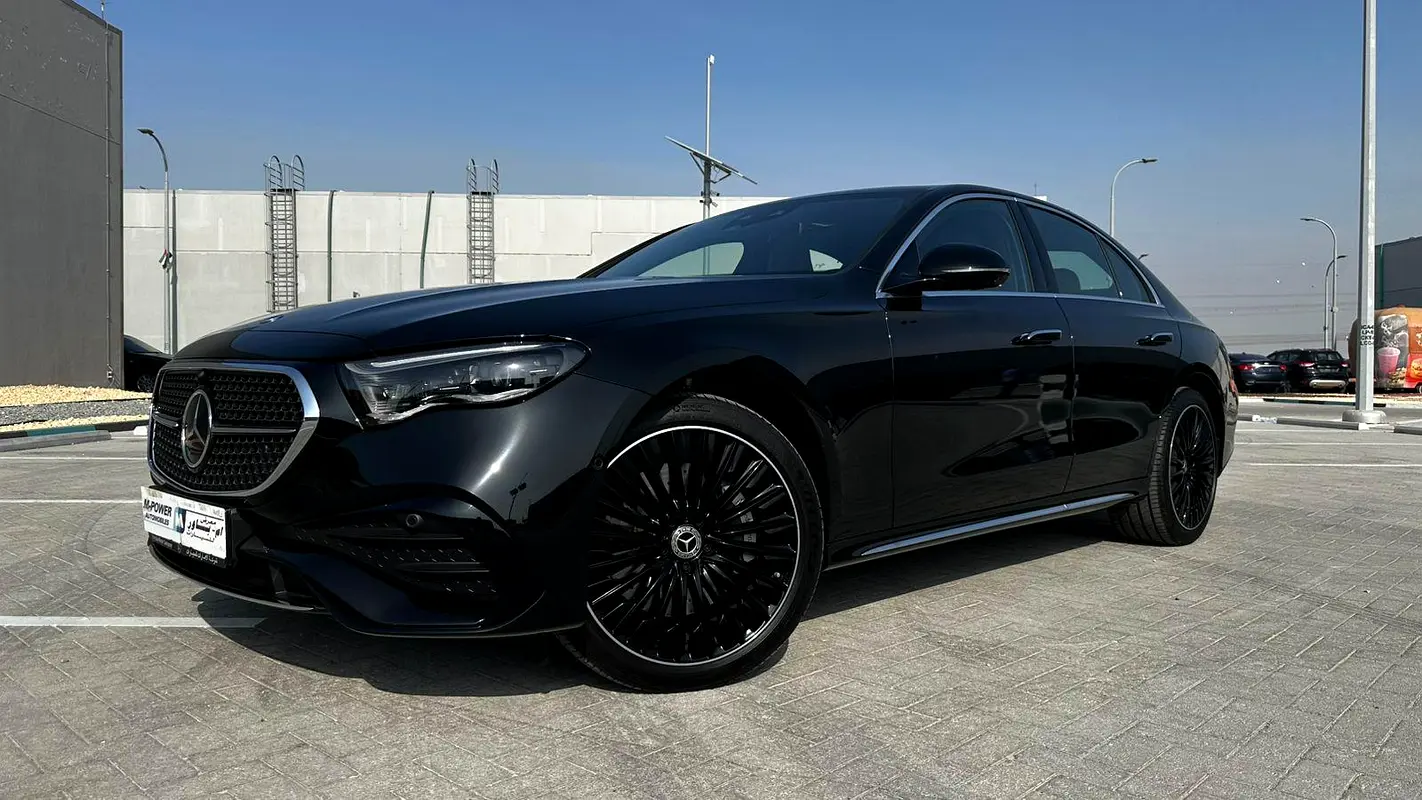 MERCEDES E-Classe E 300 2025