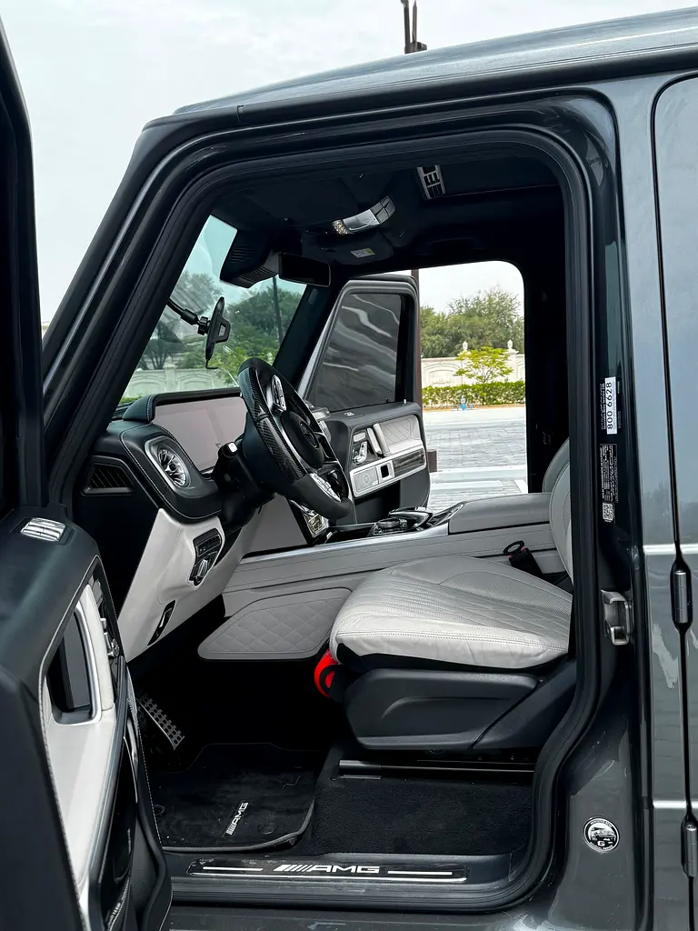 MERCEDES G-Class G 63 AMG 2021 - photo 9 - Import Émirats | International Cars