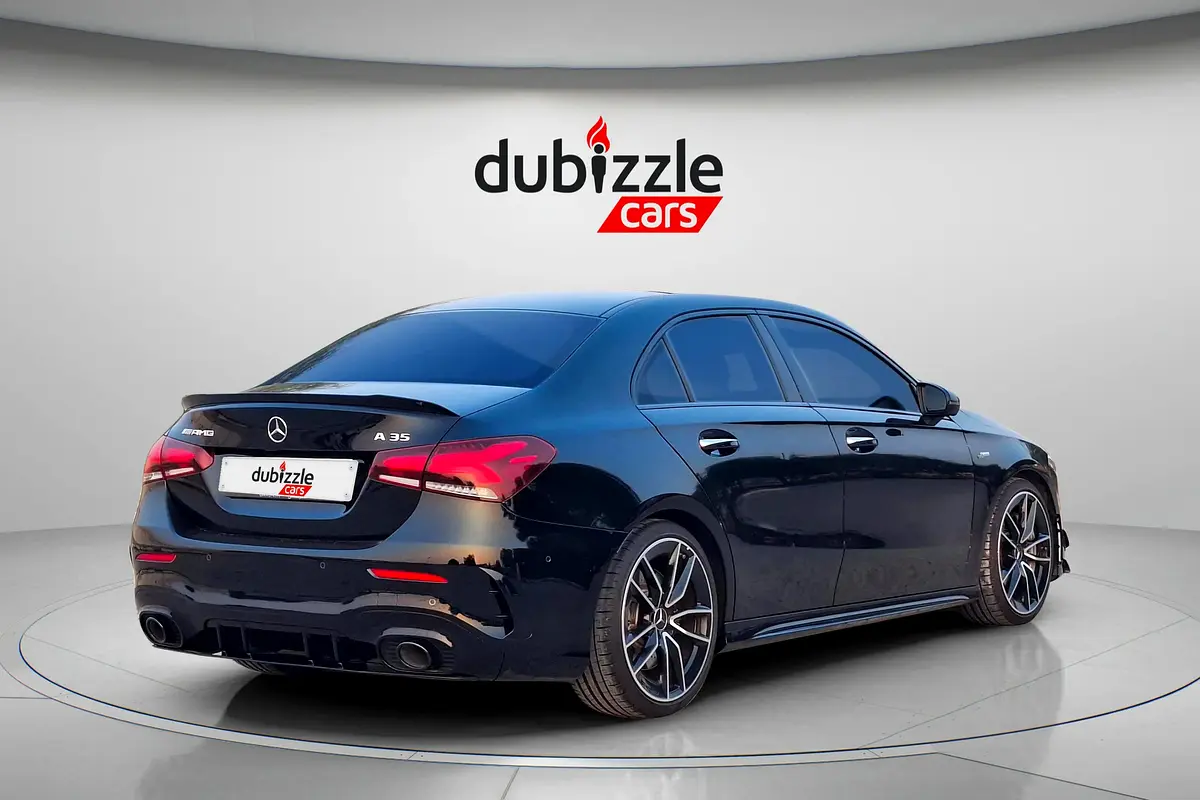 MERCEDES A-Class A 35 AMG 4MATIC 2022 - photo 6 - Import Émirats | International Cars