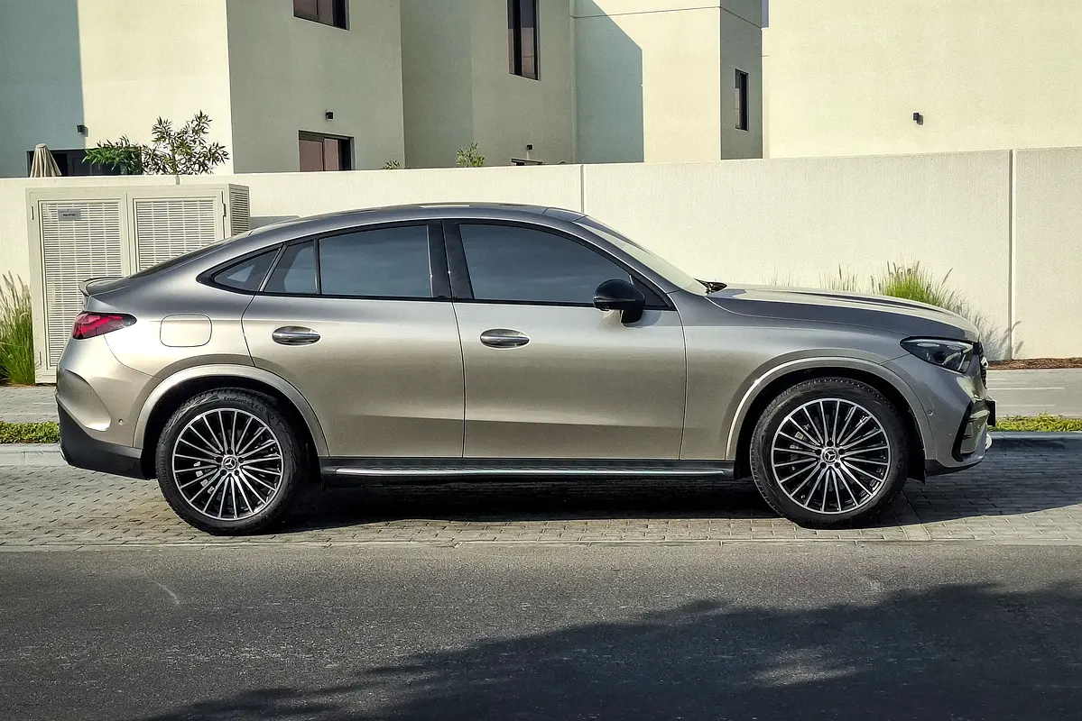 MERCEDES GLC Coupe GLC 200 4Matic 2024 - photo 4 - Import Émirats | International Cars