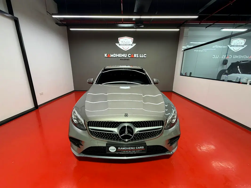 MERCEDES GLC-Class GLC 250 4MATIC 2019 - photo 2 - Import Émirats | International Cars