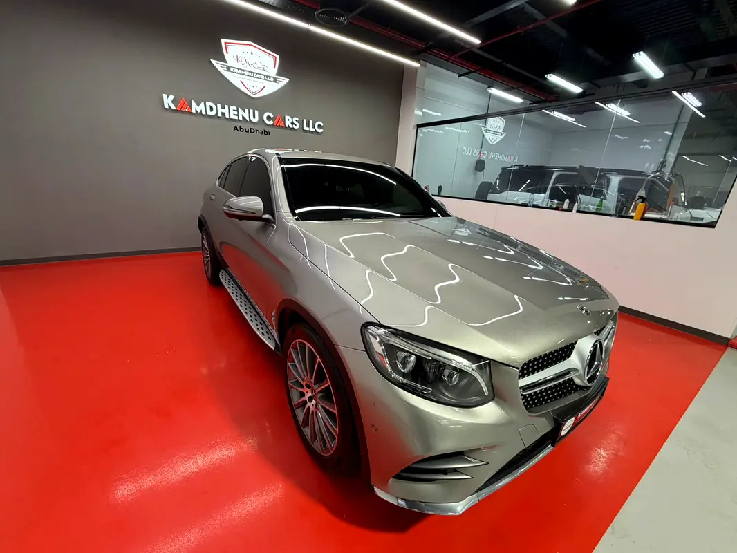 MERCEDES GLC-Class GLC 250 4MATIC 2019 - photo 3 - Import Émirats | International Cars