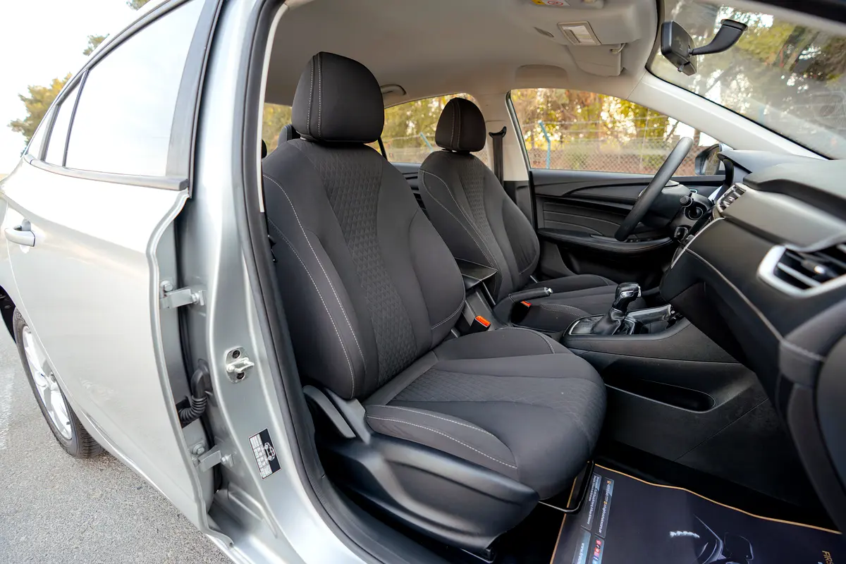 MG MG5 Comfort 2022 - photo 11 - Import Émirats | International Cars