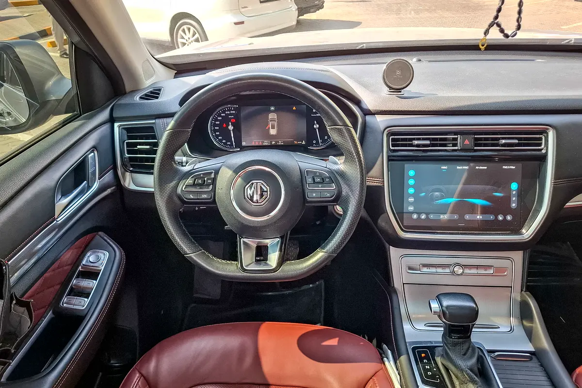 MG RX8 Luxury 2024 - photo 10 - Import Émirats | International Cars
