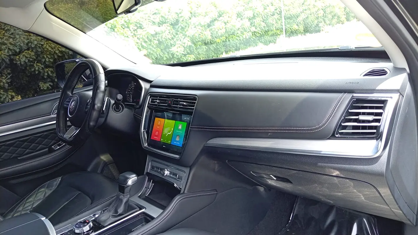 MG RX8 Black Edition 2022 - photo 12 - Import Émirats | International Cars