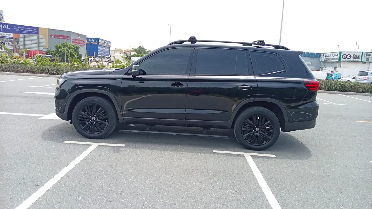 MG RX8 Black Edition 2022 - photo 3 - Import Émirats | International Cars