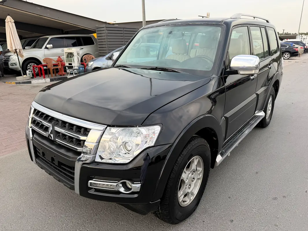 MITSUBISHI Pajero GLS 2008 - photo 4 - Import Émirats | International Cars
