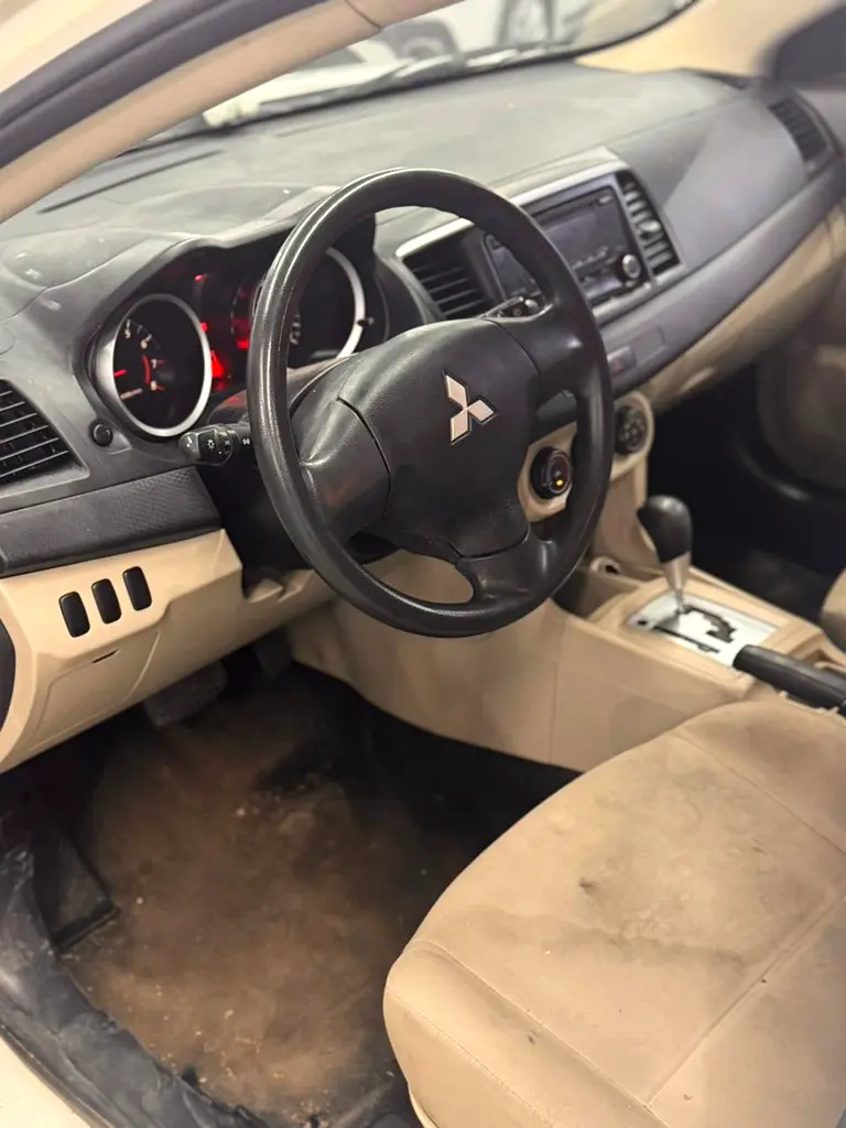 MITSUBISHI Lancer EX 2016 - photo 2 - Import Émirats | International Cars