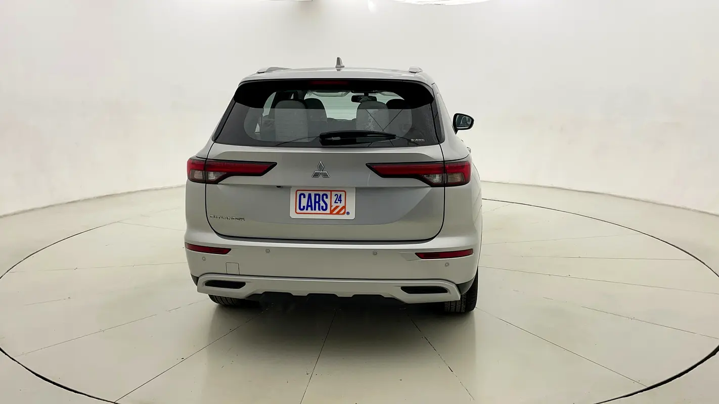 MITSUBISHI Outlander Premium 2025 - photo 4 - Import Émirats | International Cars