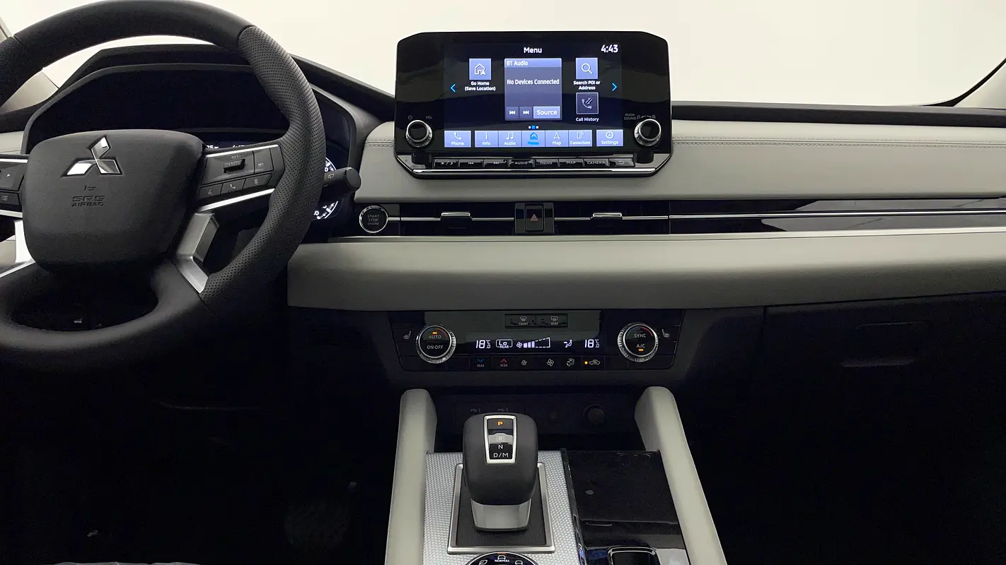 MITSUBISHI Outlander Premium 2025 - photo 8 - Import Émirats | International Cars