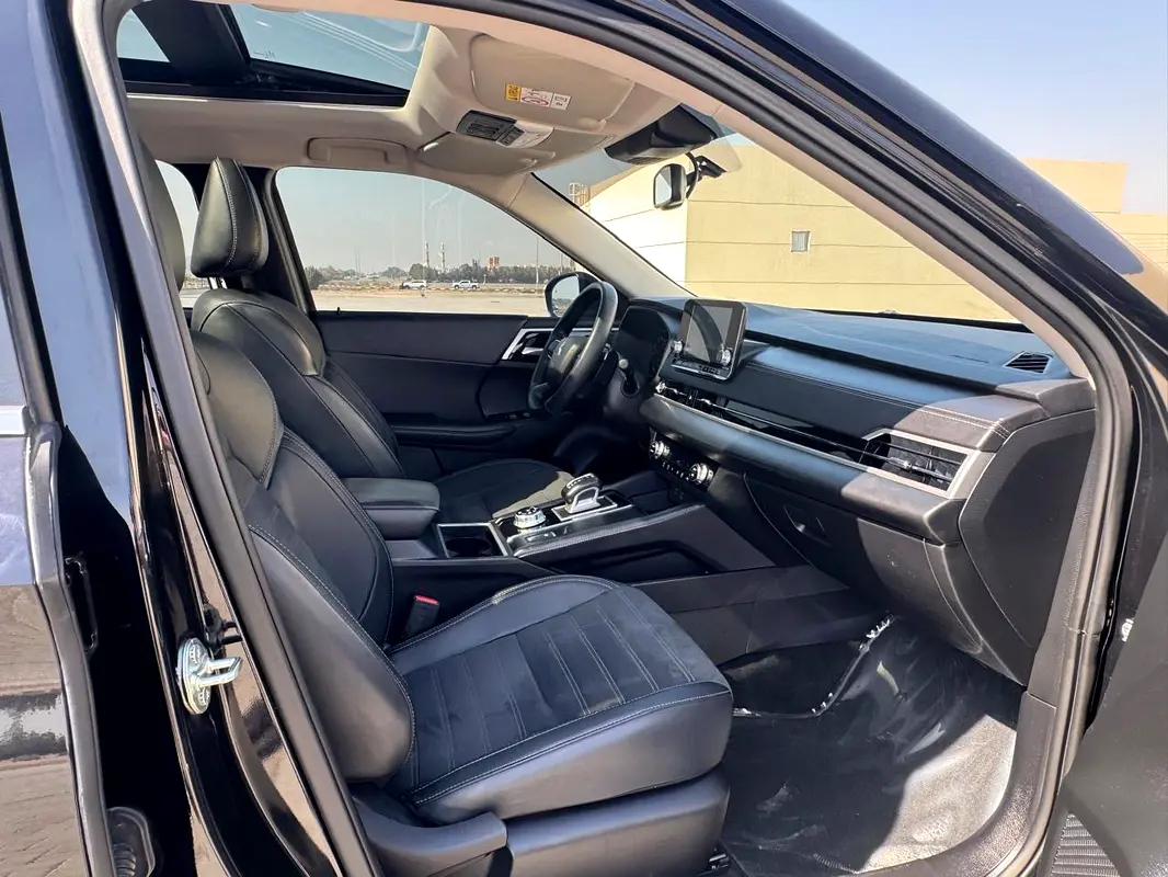 MITSUBISHI Outlander Limited Edition 2025 - photo 8 - Import Émirats | International Cars