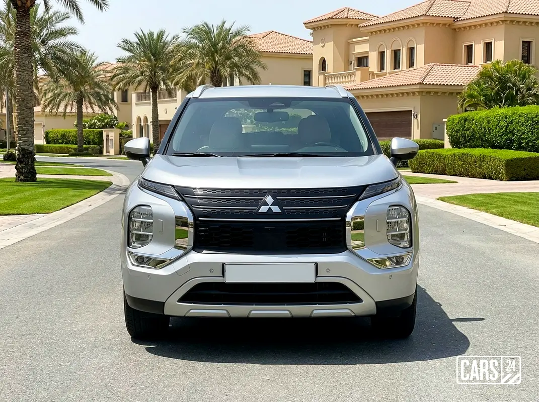 MITSUBISHI Outlander Premium 2025 - photo 2 - Import Émirats | International Cars