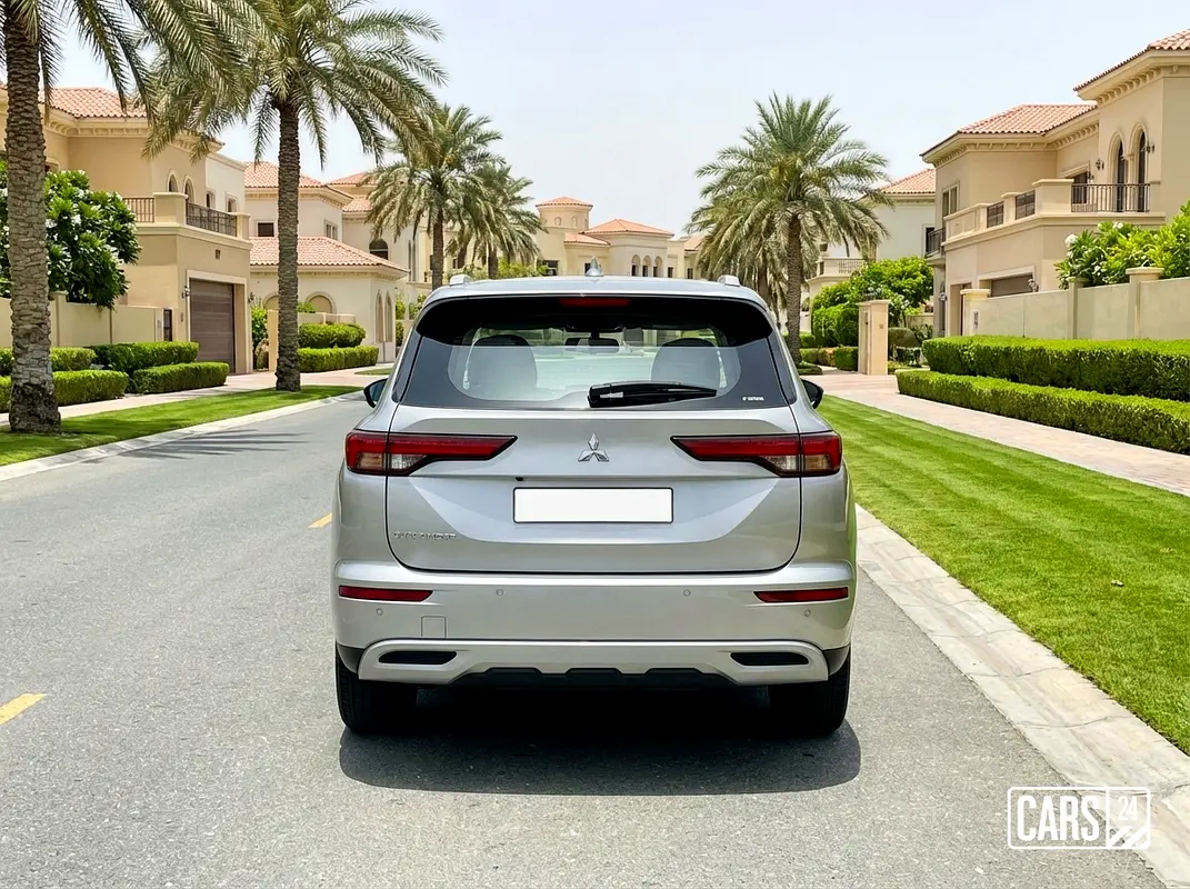 MITSUBISHI Outlander Premium 2025 - photo 4 - Import Émirats | International Cars