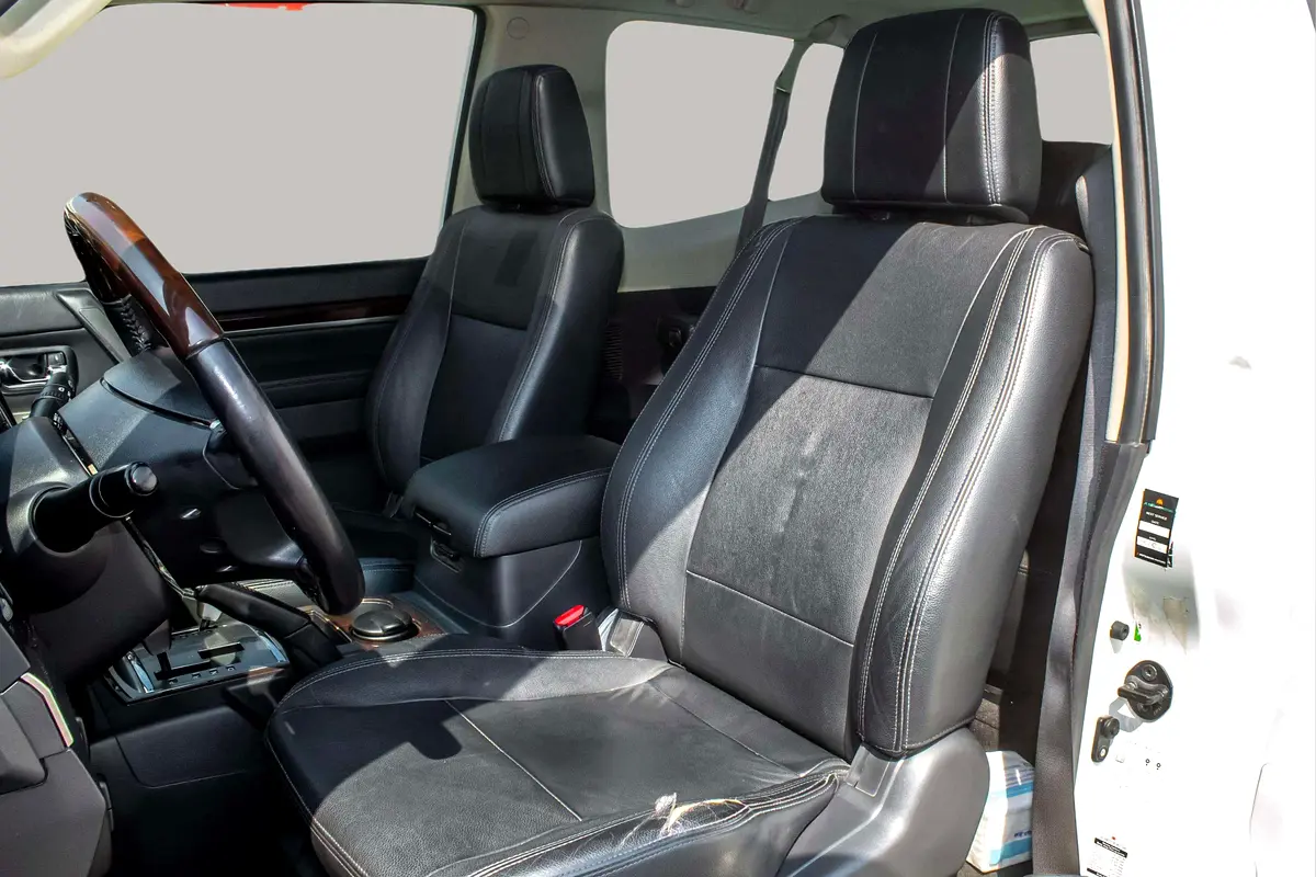 MITSUBISHI Pajero GLS 2018 - photo 12 - Import Émirats | International Cars