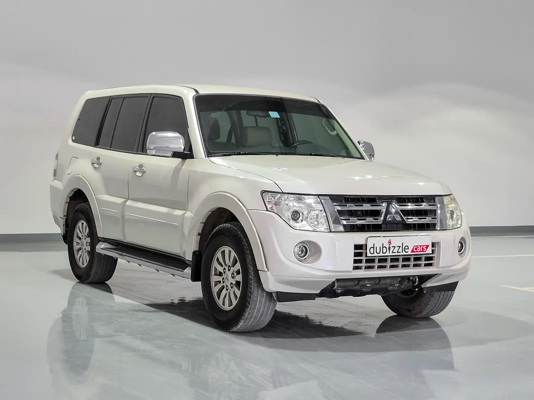 MITSUBISHI Pajero GLS 2014