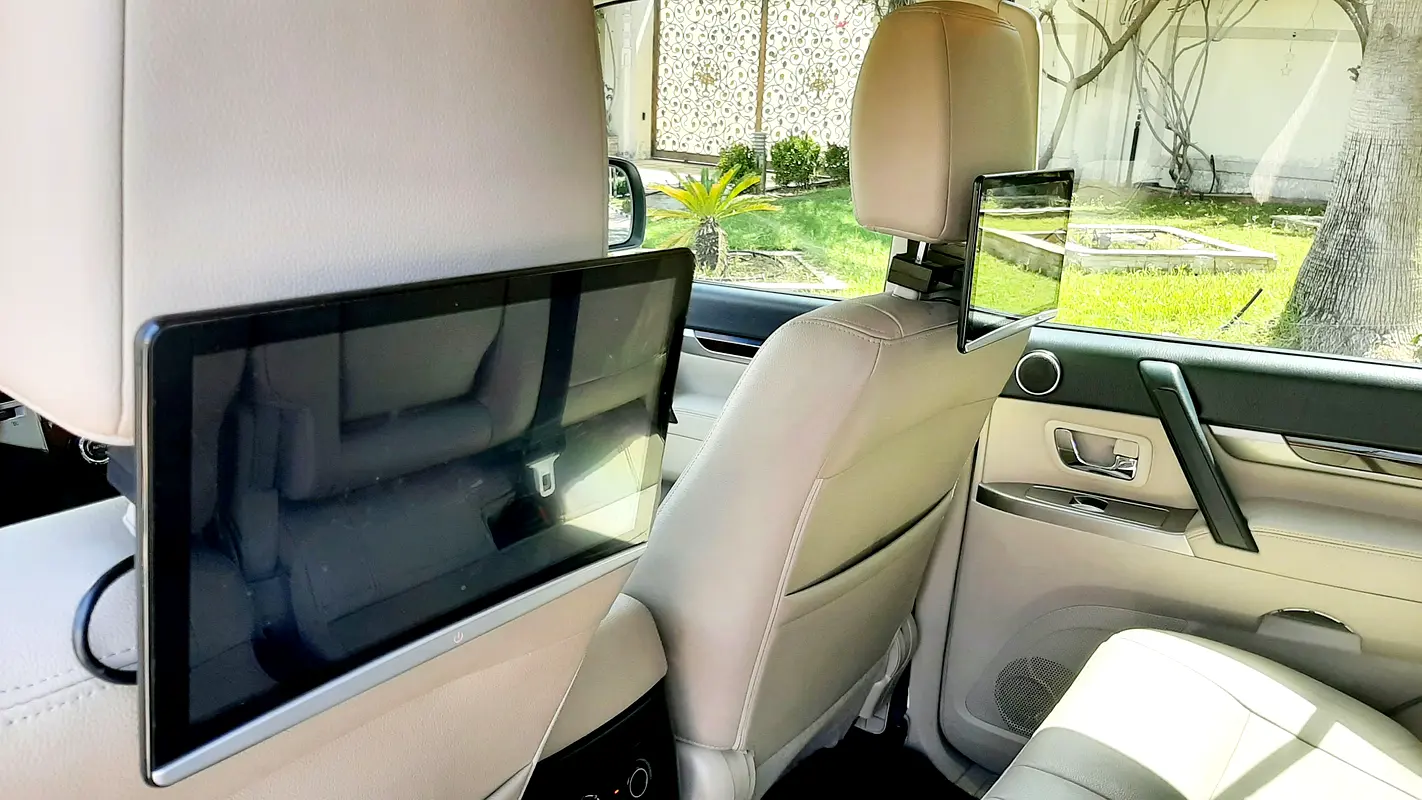 MITSUBISHI Pajero GLS Top 5 Door 2020 - photo 10 - Import Émirats | International Cars