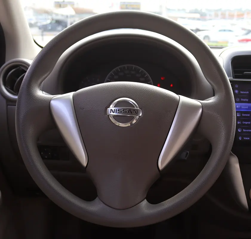 NISSAN Sunny 2022 - photo 10 - Import Émirats | International Cars