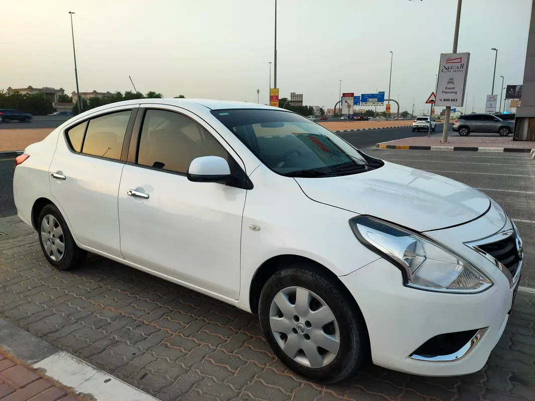 NISSAN Sunny SE 2022 - photo 2 - Import Émirats | International Cars