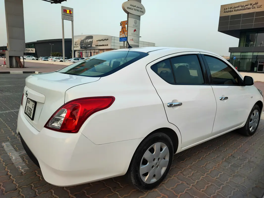 NISSAN Sunny SE 2022 - photo 4 - Import Émirats | International Cars