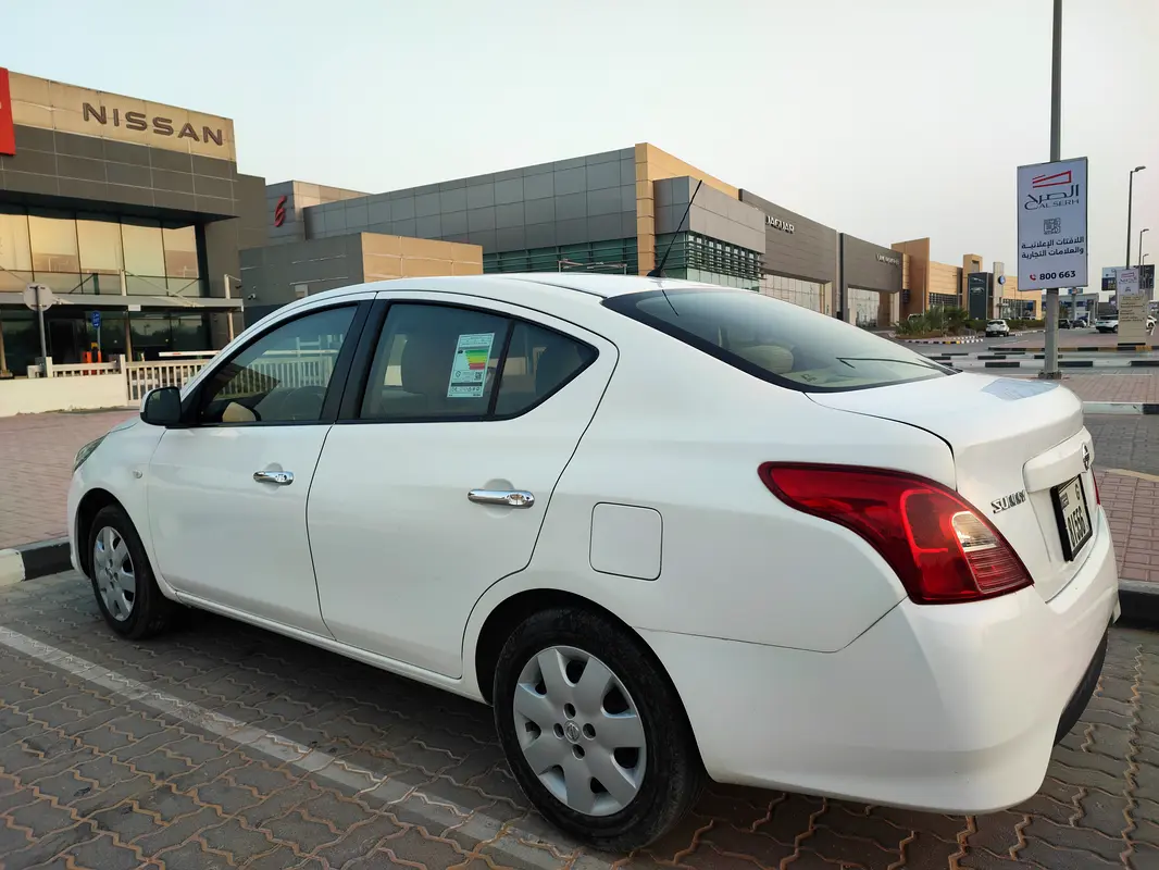 NISSAN Sunny SE 2022 - photo 5 - Import Émirats | International Cars