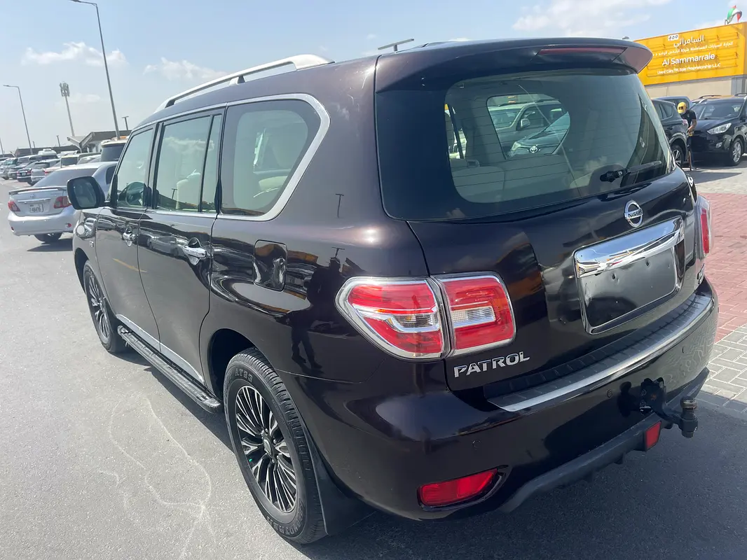 NISSAN Patrol LE 2011 - photo 4 - Import Émirats | International Cars