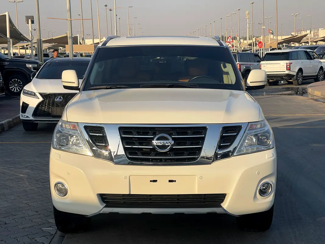 NISSAN Patrol LE Titanium 2019 - photo 2 - Import Émirats | International Cars