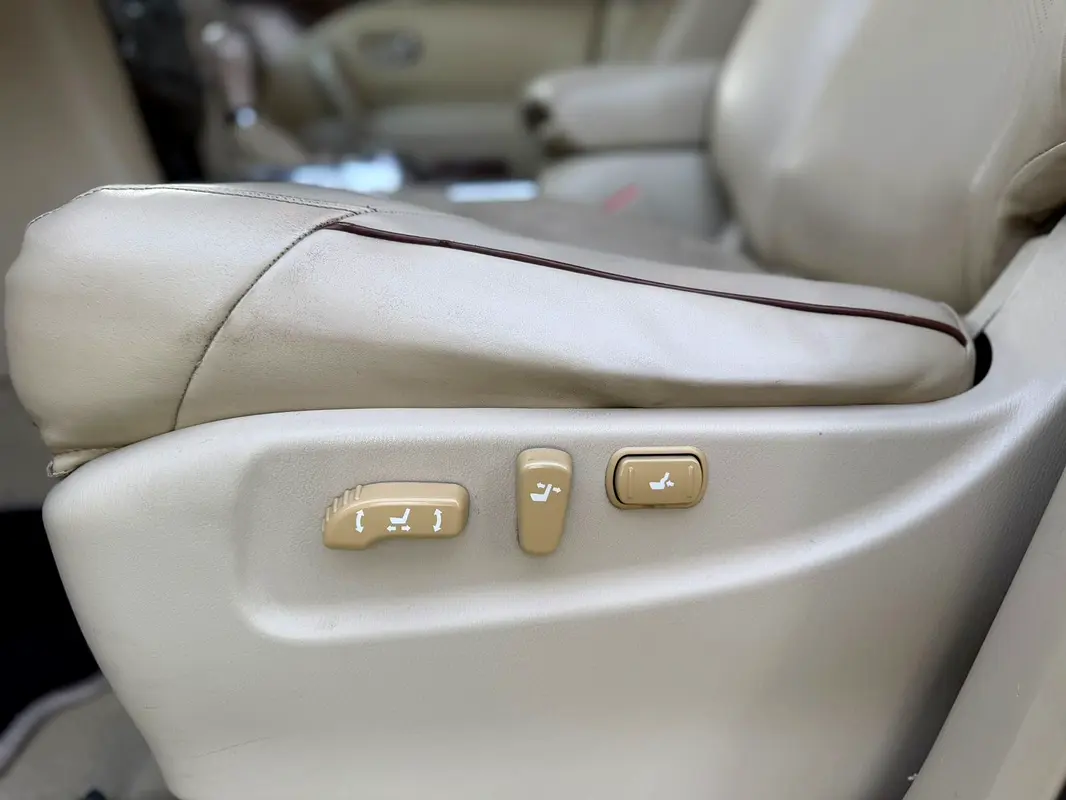 NISSAN Patrol SE 2012 - photo 7 - Import Émirats | International Cars