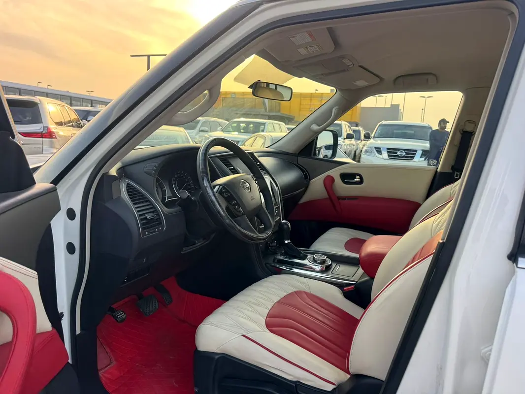 NISSAN Patrol SE 2020 - photo 11 - Import Émirats | International Cars