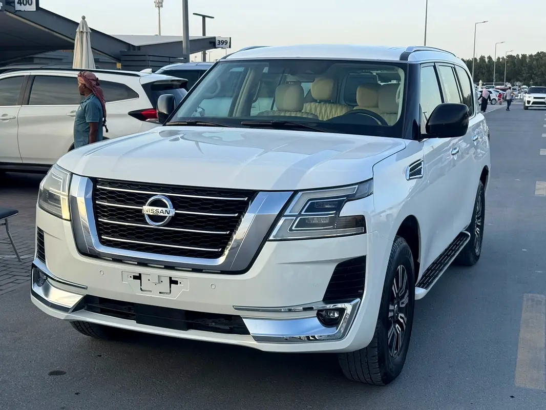 NISSAN Patrol SE 2020 - photo 12 - Import Émirats | International Cars